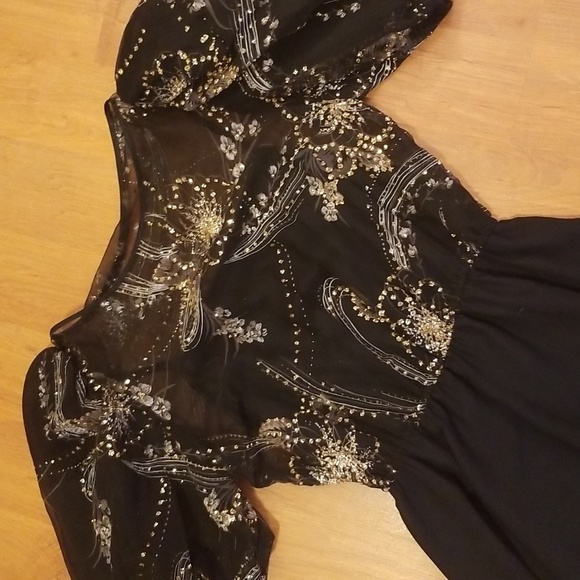 Gold Vintage Puff Sleeve Dress - Picture 5 of 7